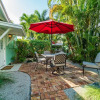 Отель Bahama Breeze Bungalow, Pool and Close to Shops & Restaurants, Downtown, Kravis Center, фото 19