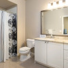 Отель Global Luxury Suites Baypointe Station, фото 36