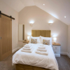 Отель Victorian Stable Conversion in the Grade II Listed Netherby Hall, фото 3