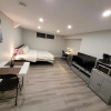 Отель Guest House - Master Bedrooms in Bayview Village - Central North York, Toronto, фото 9