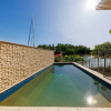 Отель Water-front Paradise Pool - Kayak - Marina Deck, фото 15