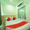 Отель Batu Caves Star Hotel by OYO Rooms, фото 6