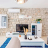 Отель Amazing Home in Novi Vinodolski With Wifi and 6 Bedrooms, фото 20