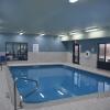 Отель Holiday Inn Express & Suites McPherson, an IHG Hotel, фото 13
