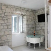 Отель City Center Chic Apartments, фото 4