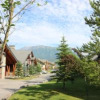 Отель Pinnacle Ridge Chalets by Fernie Lodging Co, фото 1