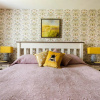 Отель The Cottage - Characterful, coastal family home, фото 9