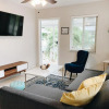 Отель Galleria Apartments by Lowkl, фото 3