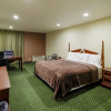 Отель OYO Pinewood Inn & Suites Silsbee, фото 26
