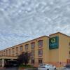 Отель Quality Inn Albuquerque East I-40 Juan Tabo Exit, фото 1