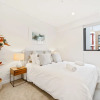Отель Brand New Ultra Luxe Apt Next To Central Cbd, фото 5
