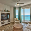 Отель Immaculate Gulf-front Penthouse W/ Beach Access 3 Bedroom Condo, фото 16