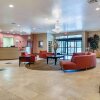 Отель Comfort Suites, фото 1