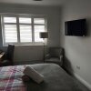 Отель Room in Guest Room - Apple House Wembley -double Ensuite, фото 2