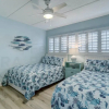 Отель Spotted Sandpiper Condo Easy access to Pier, Pool and Beach Access are Steps Away by RedAwning, фото 29