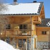 Отель Comfortably Furnished Chalet Just 80 M. From The Slopes, фото 1