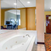 Отель Quality Inn & Suites Montgomery East Carmichael Rd, фото 10