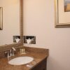 Отель Holiday Inn Itasca - Woodfield Area, фото 9