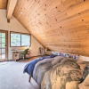 Отель Classic Truckee Log Cabin: 5 Mi to Donner Lake!, фото 16