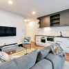 Отель Chic & Stylish Apartment with Parking, фото 7