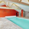 Отель Luxurious, Beautiful Holiday Villa for a Large Group of People With an Indoor Pool and Sauna, фото 4