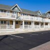 Отель Oceanfront Avalon Home Steps Away From Town в Авалоне