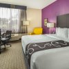 Отель La Quinta Inn & Suites by Wyndham Miami Lakes, фото 6