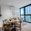 Отель Cozy APT With City Views Next to Meblourne Central, фото 7