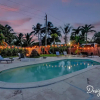 Отель Amazing 4BR with Private Heated Pool, фото 15