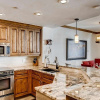 Отель Highlands Slopeside #207 3 Bedroom Condo by RedAwning, фото 5
