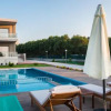 Отель Niovi Seaside Suites, фото 16
