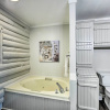 Отель Gun Barrel City Home w/ Private Deck & Fire Pit, фото 9