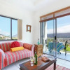 Отель Whale Watchers Self Catering Accommodation, фото 1