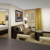 Отель Candlewood Suites Richmond-South, an IHG Hotel, фото 21