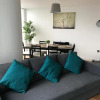 Отель Lapwing - Sleeps up to 6, Fabulous panoramic city views, 12th Floor 2 bed city centre apartment, Per, фото 2