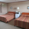 Отель Adams Golden Acres Motel, фото 2