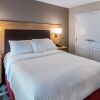 Отель TownePlace Suites Milwaukee Oak Creek, фото 6