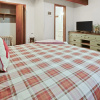 Отель Hill Top Cottage - Dog Friendly 4 Bedroom Home by RedAwning, фото 12