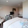 Отель Pacific View Bed and Breakfast, фото 7