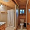 Отель Leavenworth Cabin 3 Mi to Lake Wenatchee: Hot Tub!, фото 6