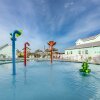 Отель Island Getaway W/ Pools - Near Beach & Waterpark 3 Bedroom Townhouse, фото 18