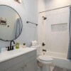 Отель Your Dream Stay 4BR 2BA Near Downtown Riverwalk, фото 8