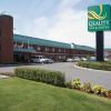 Отель Quality Inn & Suites P.E. Trudeau Airport в Дорвале