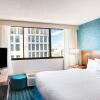 Отель Fairfield Inn & Suites by Marriott Charlotte Uptown, фото 7