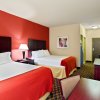 Отель Holiday Inn Express & Suites Malvern, фото 6