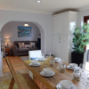 Отель Swallow Dale - Large Pet Friendly Cottage, фото 13