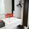 Отель ZEN Rooms Soepomo 100, фото 7