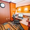 Отель Fairfield Inn by Marriott Medford Long Island, фото 9