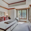 Отель Vail Ritz-carlton 3 Bedroom Residence in Lionshead Village, фото 6