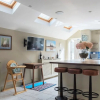 Отель Beautiful Interiors On A Battersea Crescent, фото 14